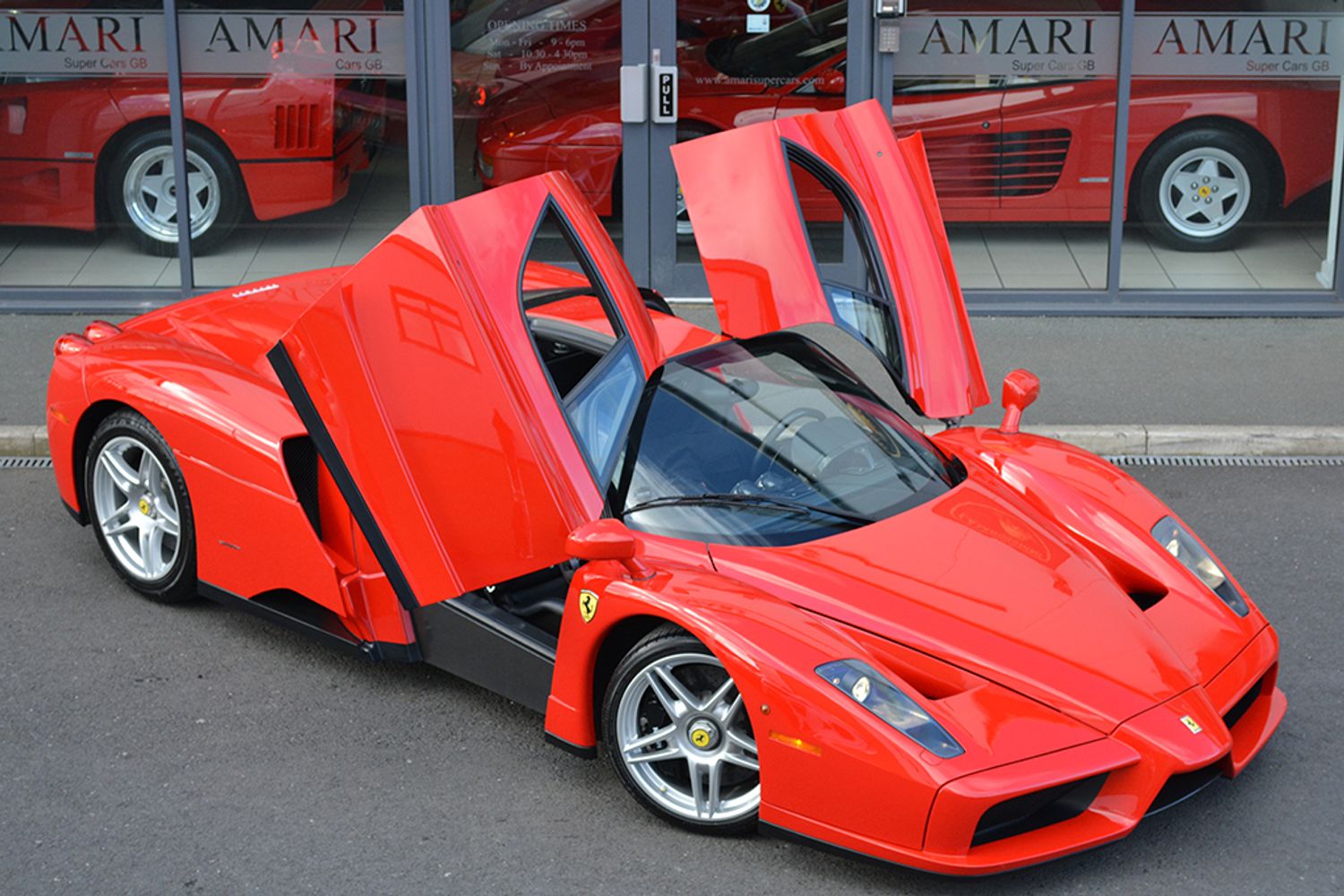FERRARI ENZO COUPE 2dr