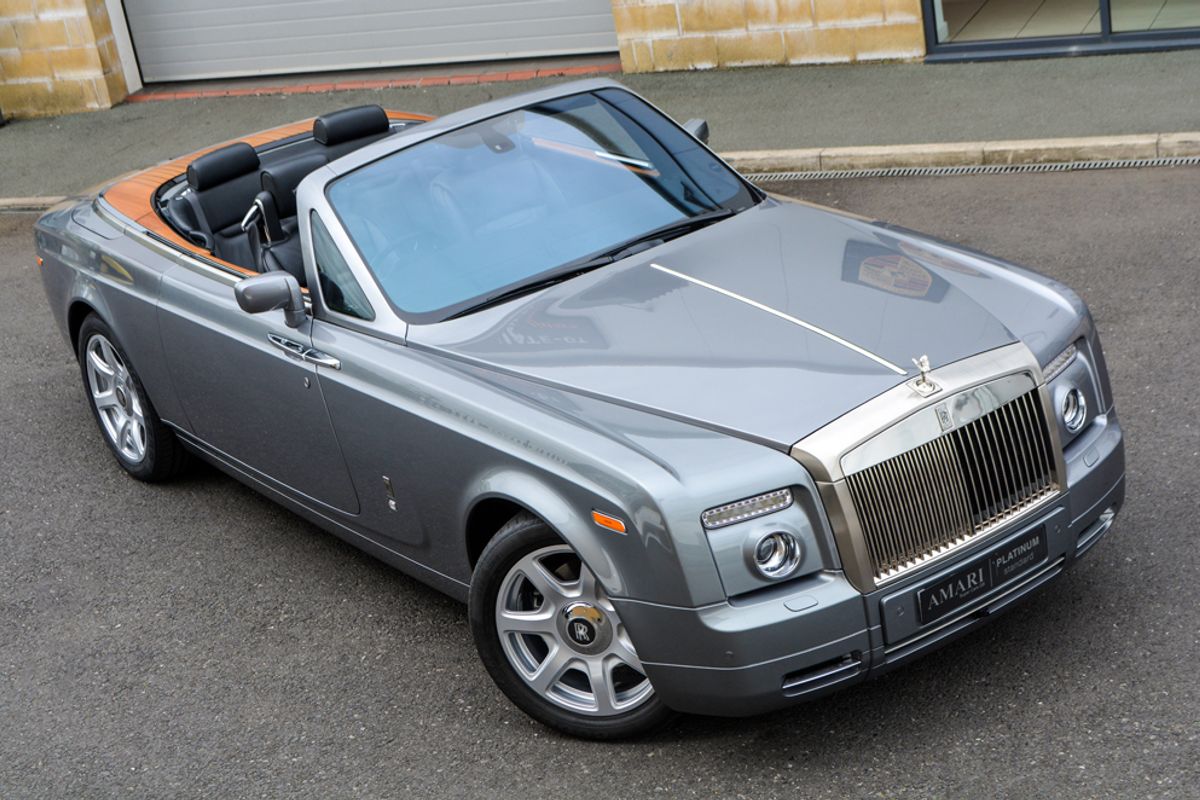 ROLLS-ROYCE PHANTOM DROPHEAD COUPE 2dr Auto