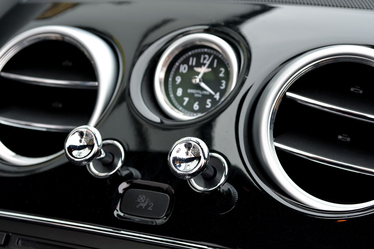BENTLEY CONTINENTAL GTC CONVERTIBLE 4.0 V8 Auto