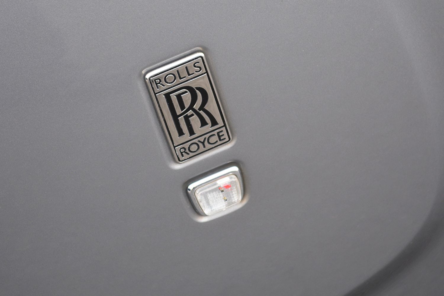 ROLLS-ROYCE PHANTOM DROPHEAD COUPE 2dr Auto