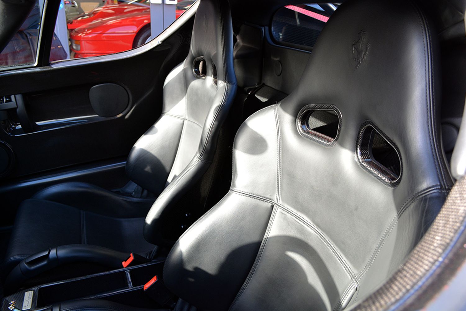 FERRARI ENZO COUPE 2dr