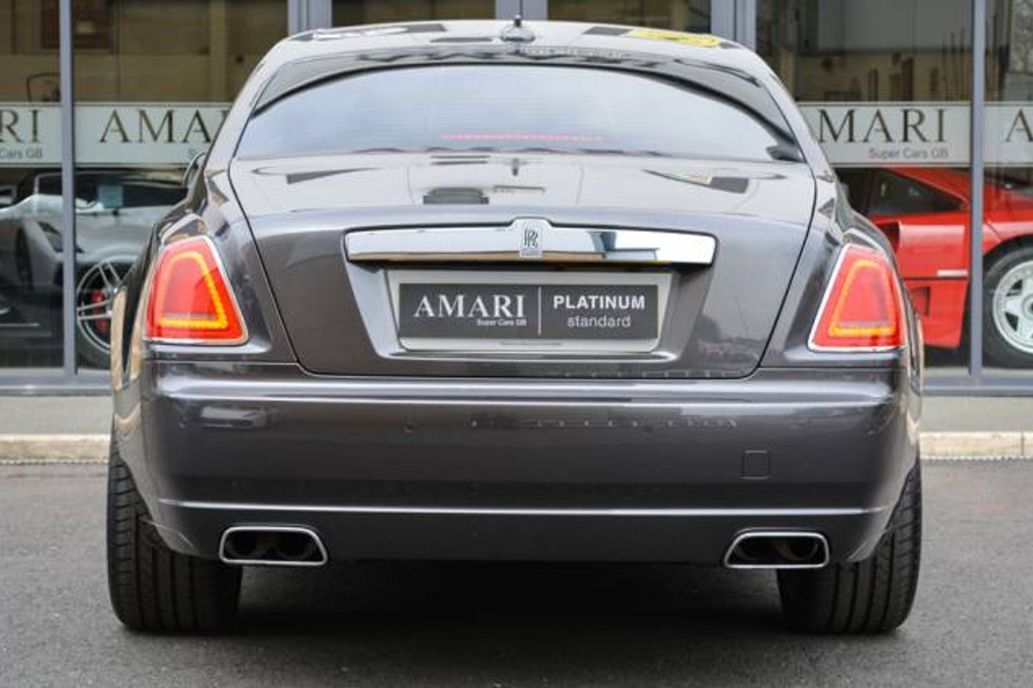ROLLS-ROYCE GHOST SALOON 4dr Auto