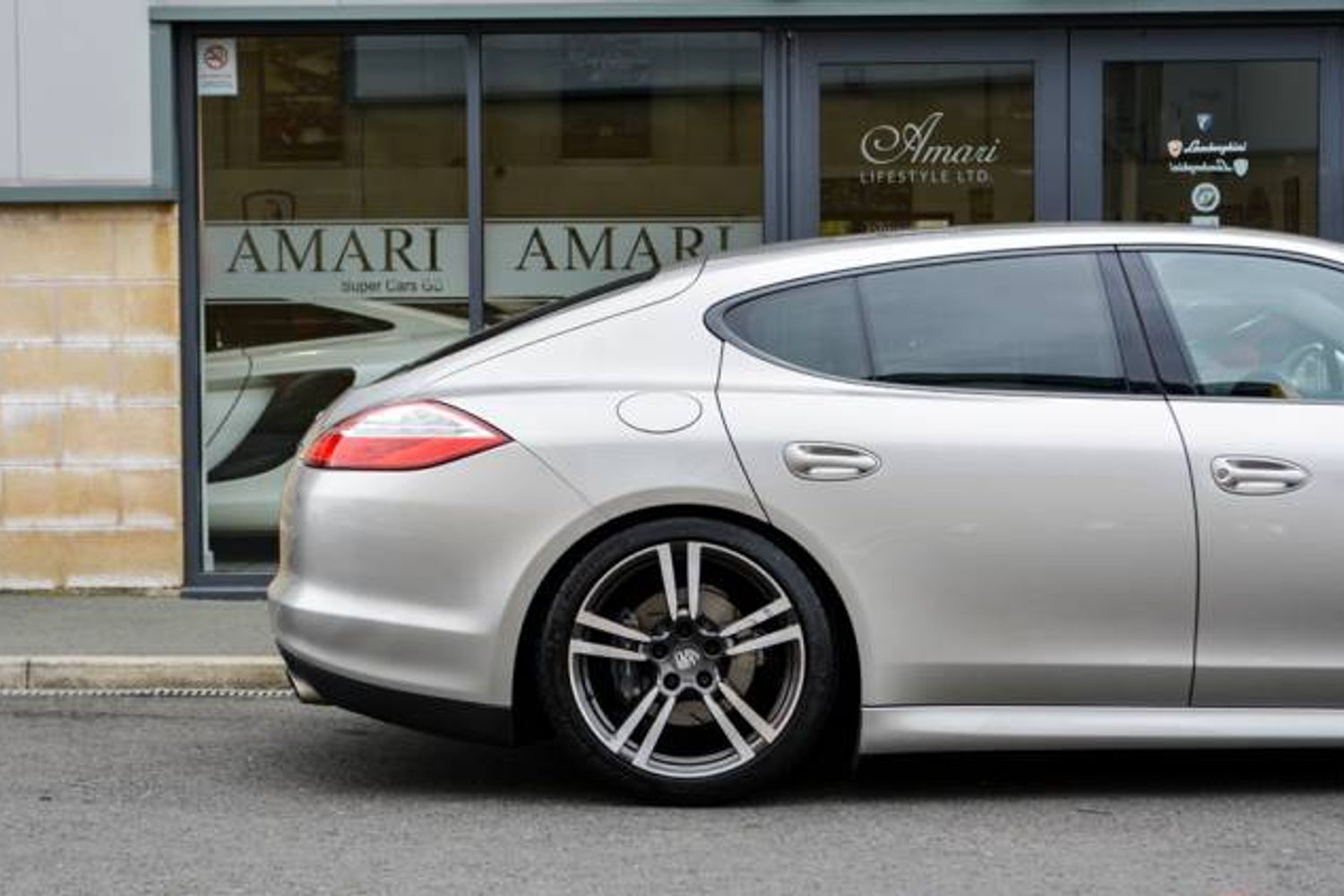 PORSCHE PANAMERA DIESEL SALOON 3.0 V6 Diesel Tiptronic S