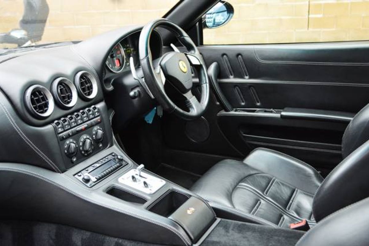 FERRARI 575M COUPE Maranello F1 Auto
