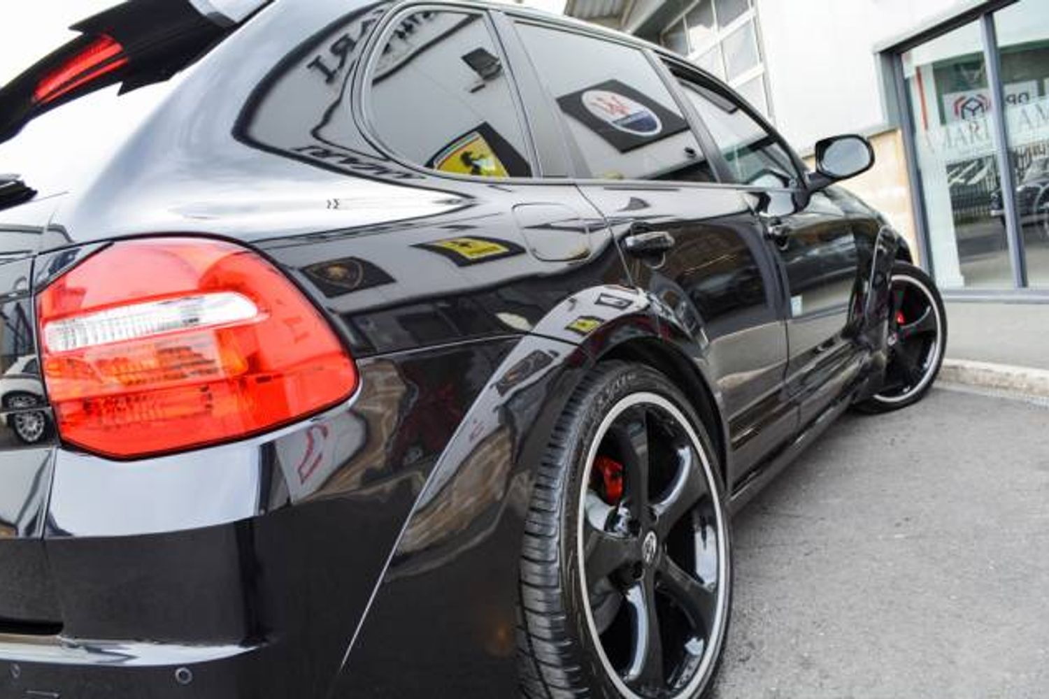 PORSCHE CAYENNE ESTATE Turbo Tiptronic S