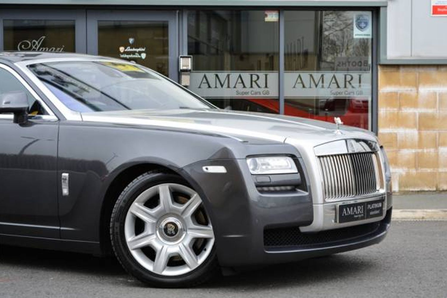ROLLS-ROYCE GHOST SALOON 4dr Auto