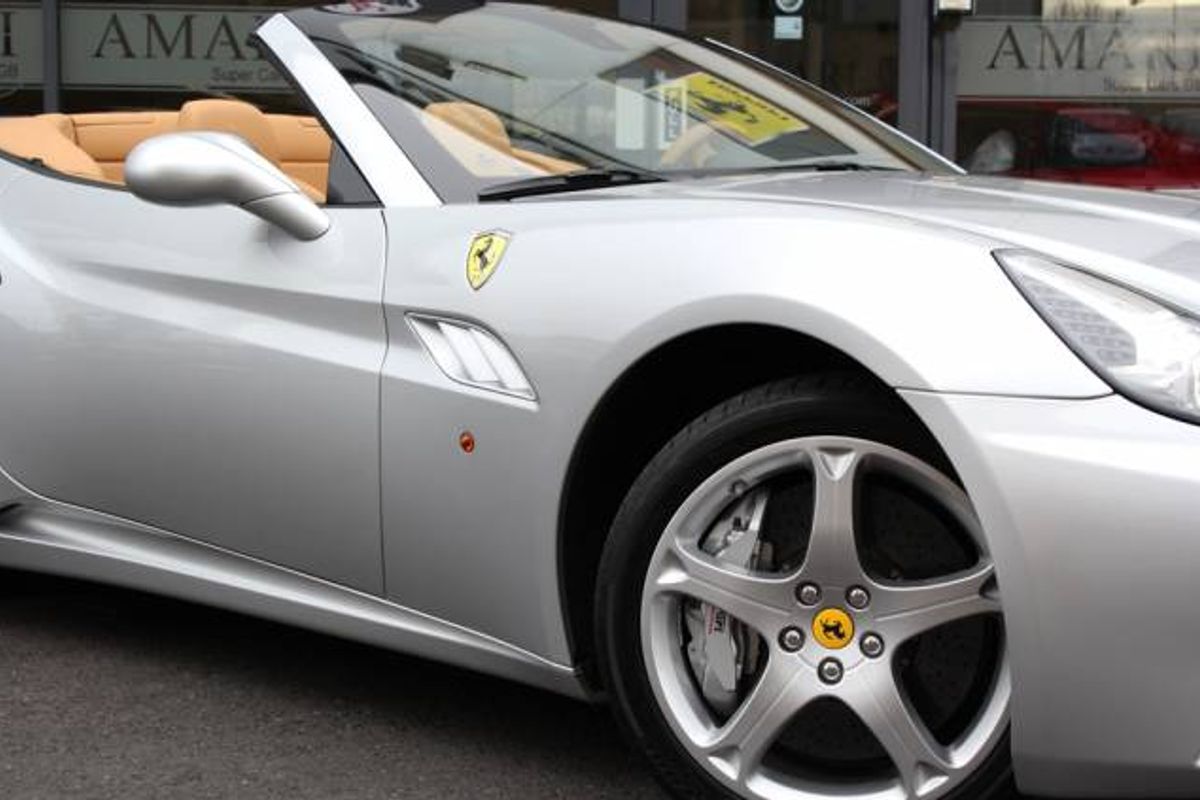 FERRARI CALIFORNIA CONVERTIBLE 2+ F1 Auto [HELE]