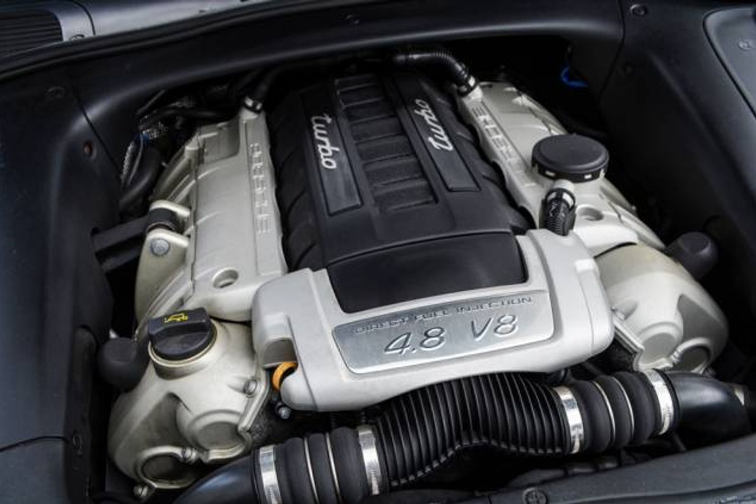 PORSCHE CAYENNE ESTATE Turbo Tiptronic S