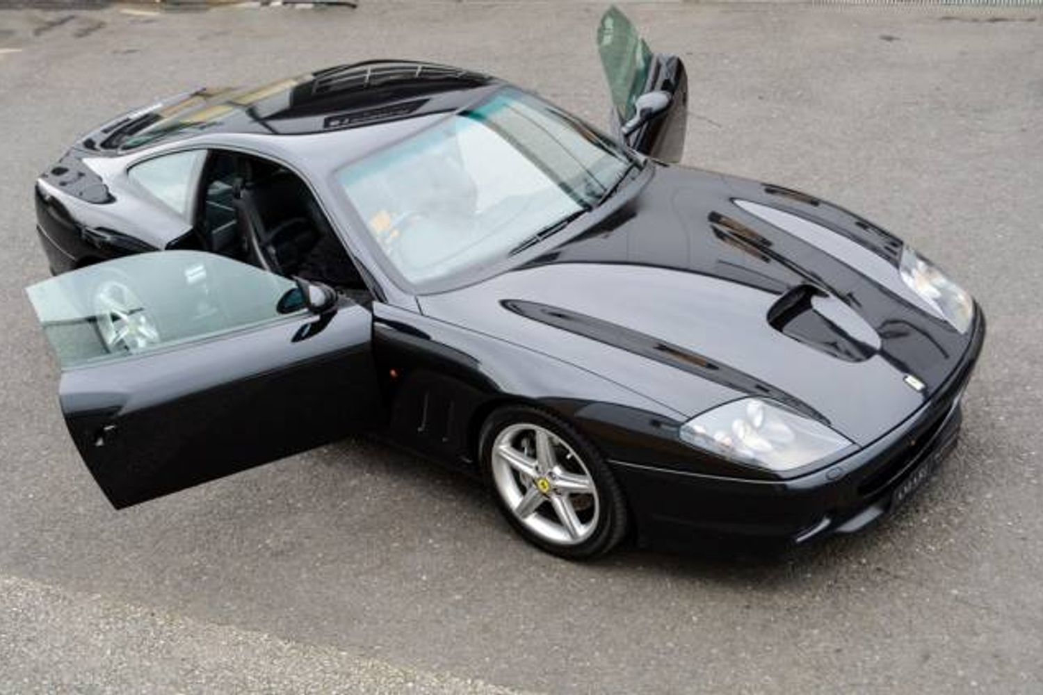 FERRARI 575M COUPE Maranello F1 Auto