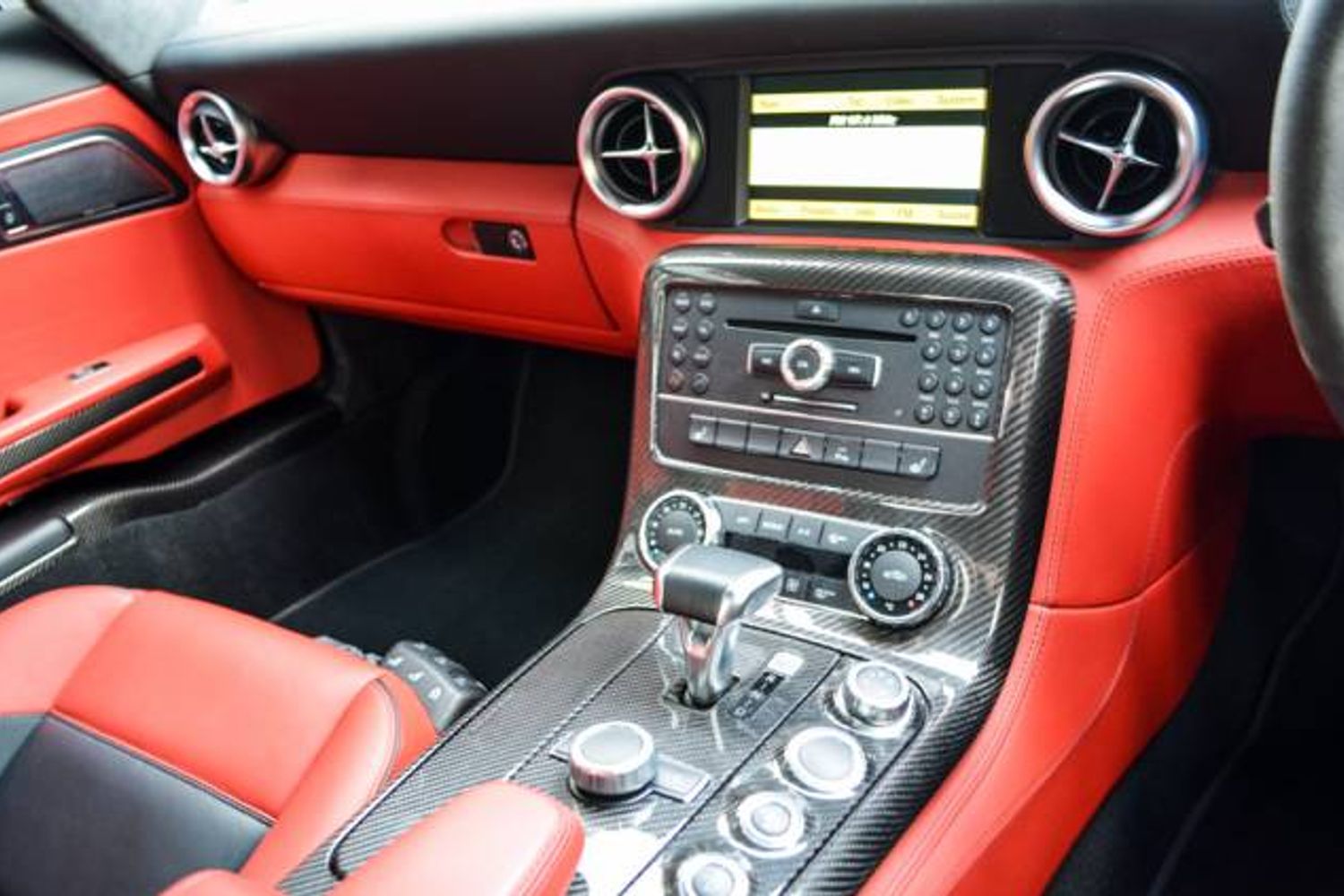 MERCEDES-BENZ SLS AMG COUPE SLS 63 Auto