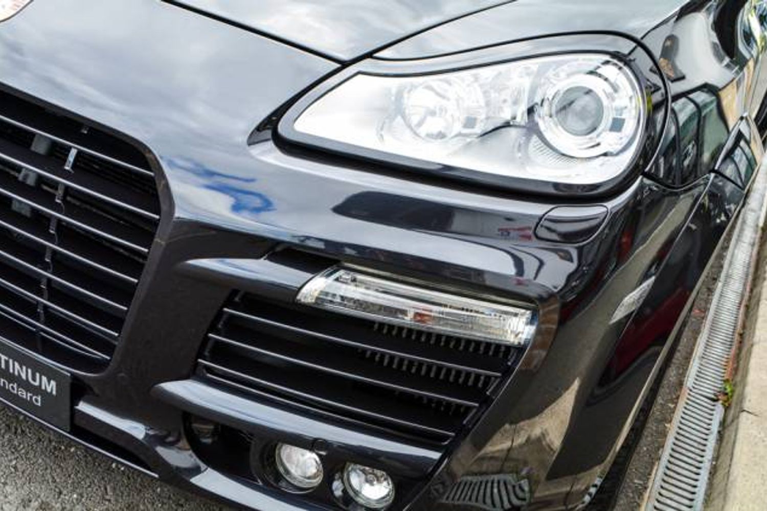 PORSCHE CAYENNE ESTATE Turbo Tiptronic S