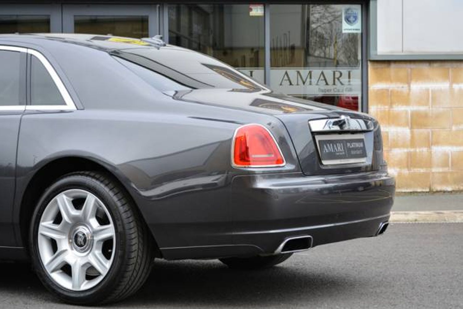 ROLLS-ROYCE GHOST SALOON 4dr Auto