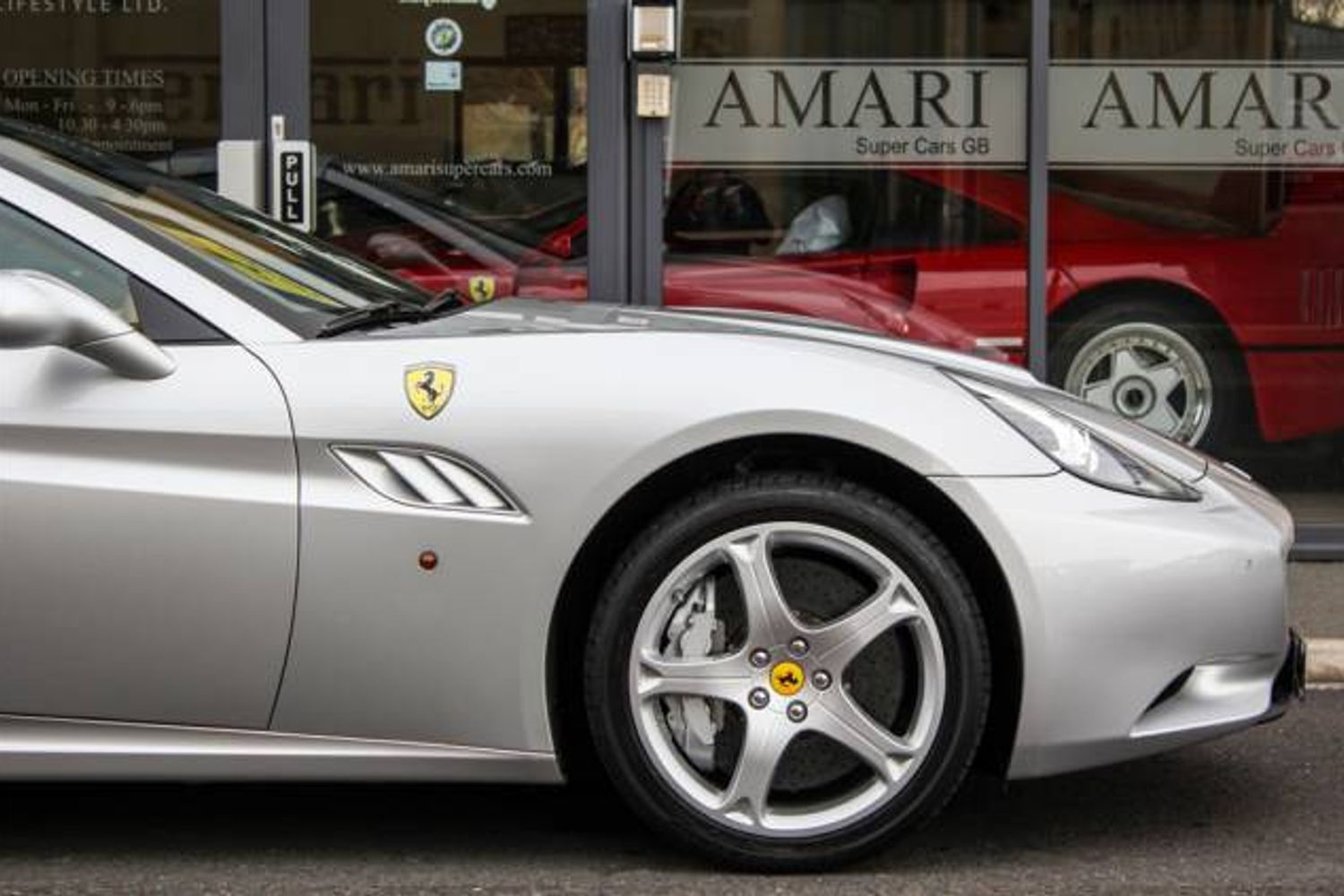 FERRARI CALIFORNIA CONVERTIBLE 2+ F1 Auto [HELE]