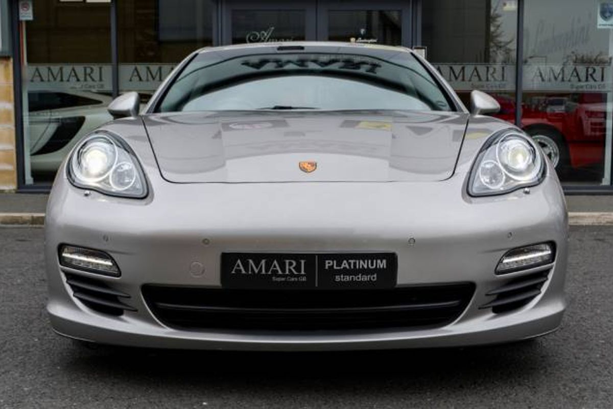 PORSCHE PANAMERA DIESEL SALOON 3.0 V6 Diesel Tiptronic S
