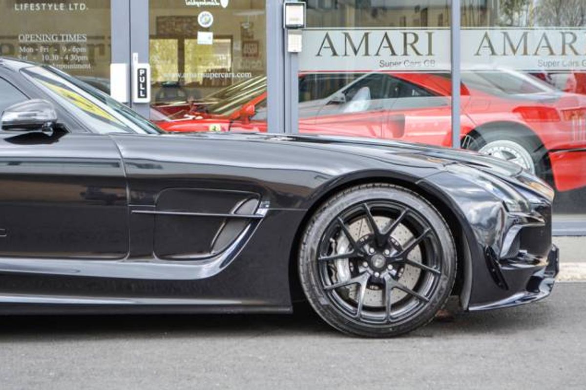MERCEDES-BENZ SLS AMG COUPE SLS 63 Auto