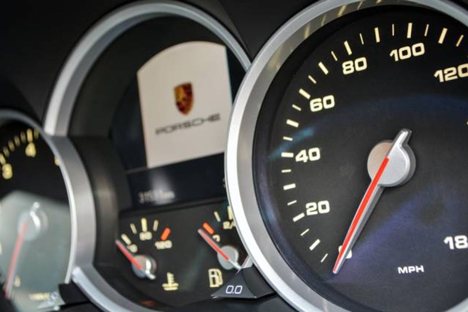 PORSCHE CAYENNE ESTATE Turbo Tiptronic S