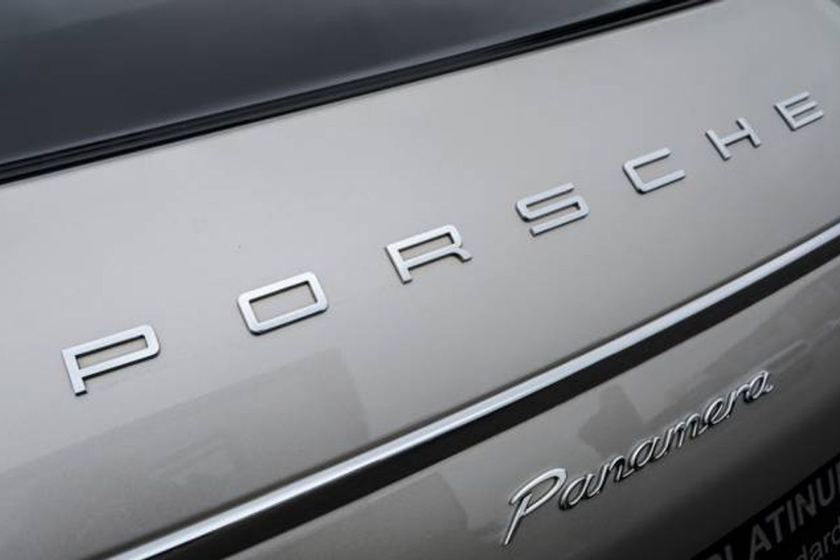 PORSCHE PANAMERA DIESEL SALOON 3.0 V6 Diesel Tiptronic S