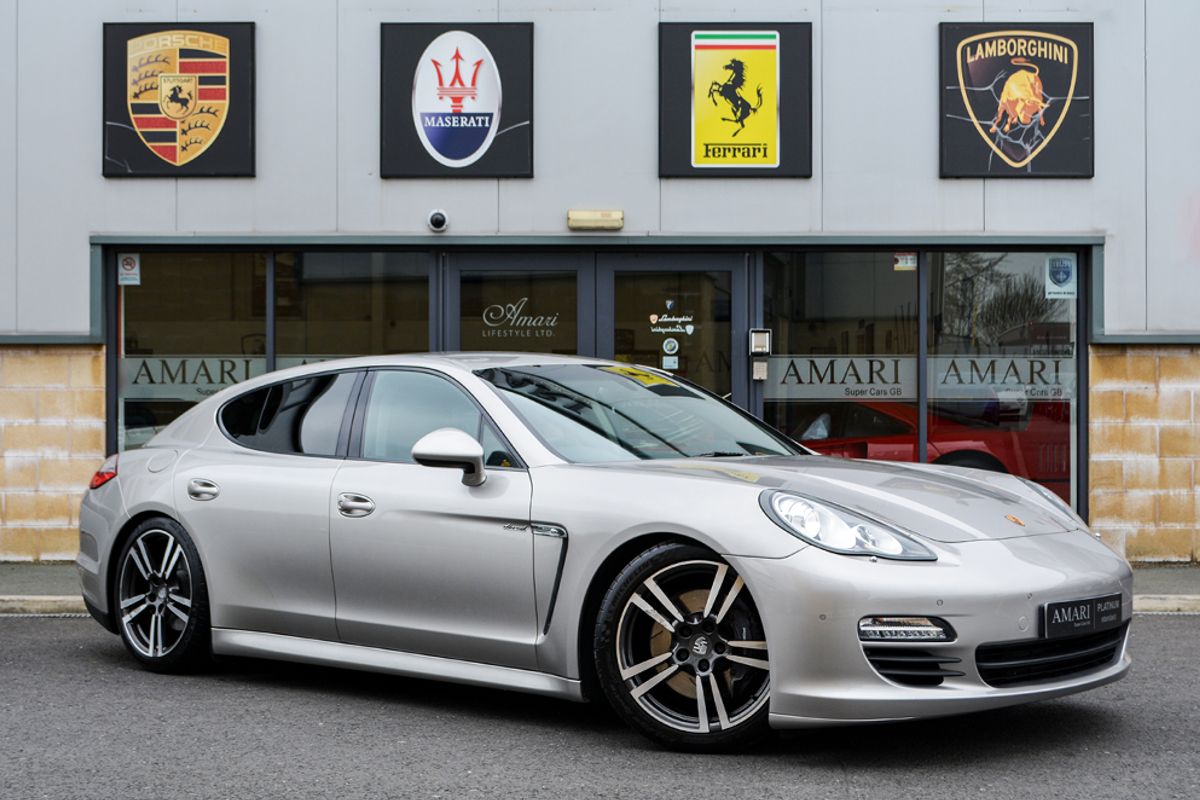 PORSCHE PANAMERA DIESEL SALOON 3.0 V6 Diesel Tiptronic S