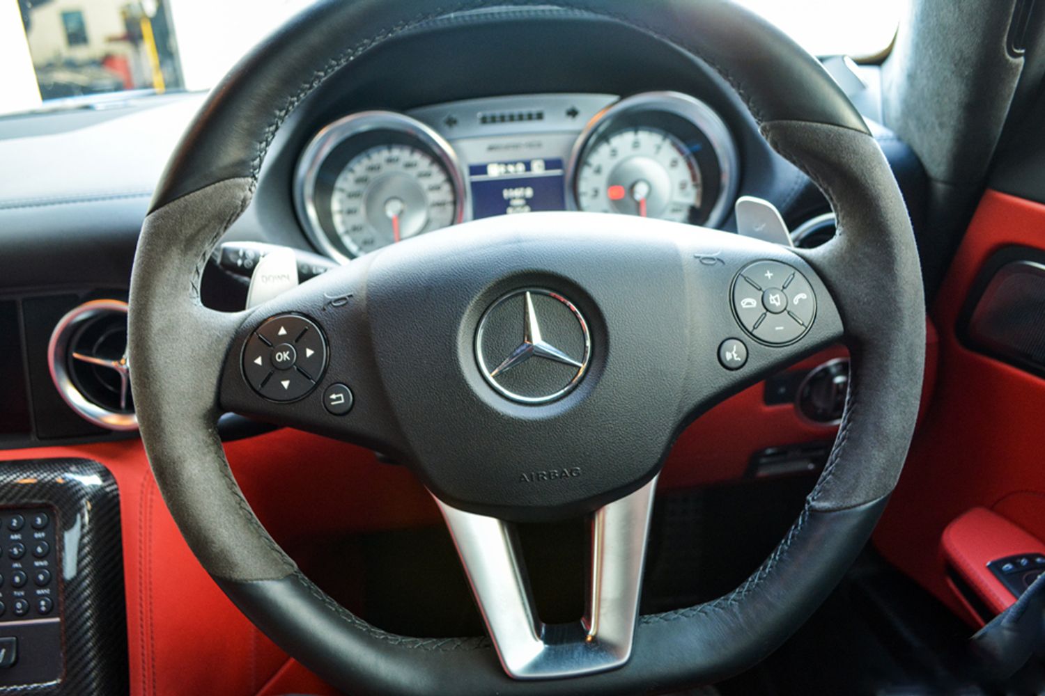 MERCEDES-BENZ SLS AMG COUPE SLS 63 Auto