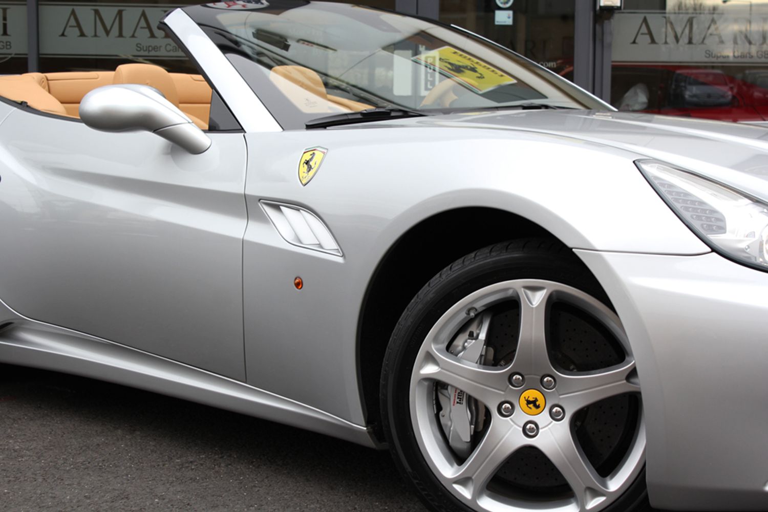 FERRARI CALIFORNIA CONVERTIBLE 2+ F1 Auto [HELE]