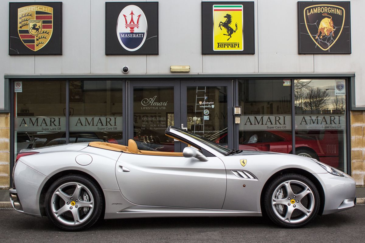 FERRARI CALIFORNIA CONVERTIBLE 2+ F1 Auto [HELE]