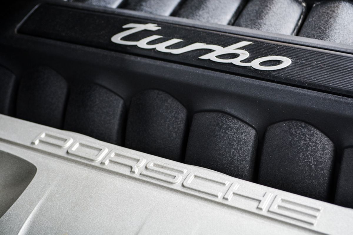 PORSCHE CAYENNE ESTATE Turbo Tiptronic S