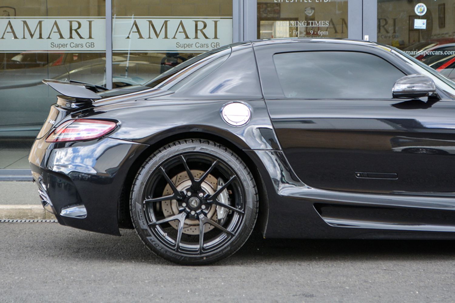 MERCEDES-BENZ SLS AMG COUPE SLS 63 Auto