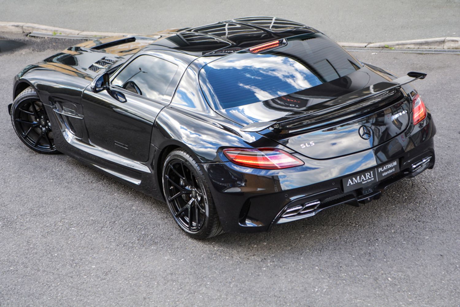 MERCEDES-BENZ SLS AMG COUPE SLS 63 Auto