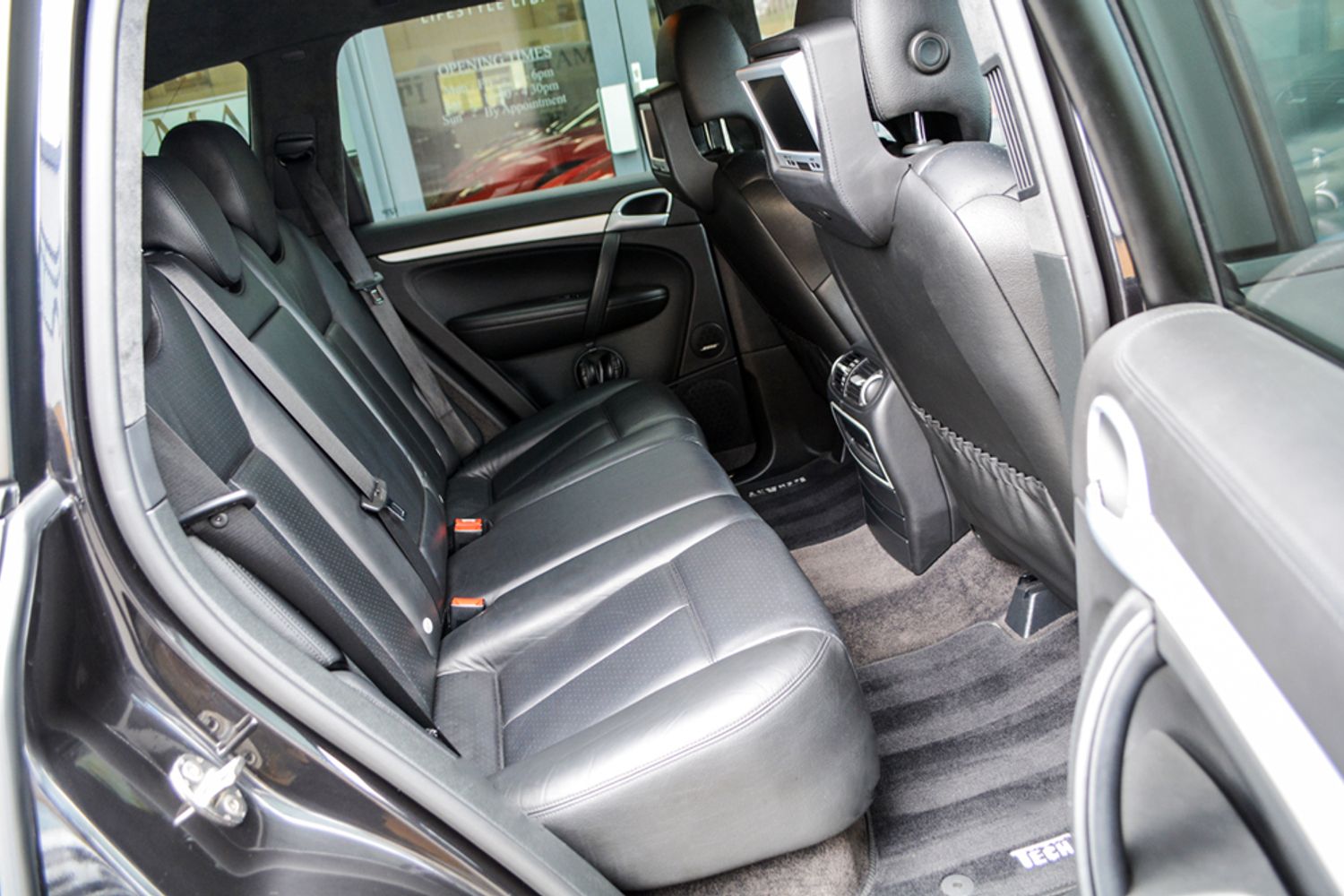 PORSCHE CAYENNE ESTATE Turbo Tiptronic S