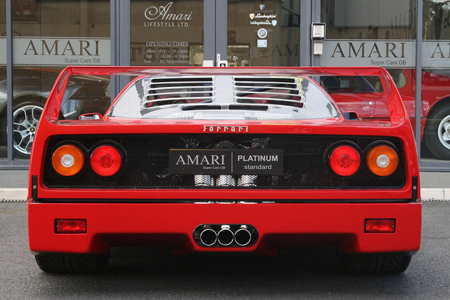 FERRARI F40 COUPE 2dr