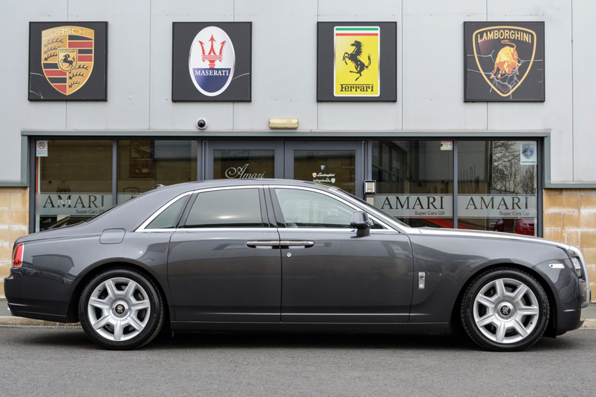 ROLLS-ROYCE GHOST SALOON 4dr Auto