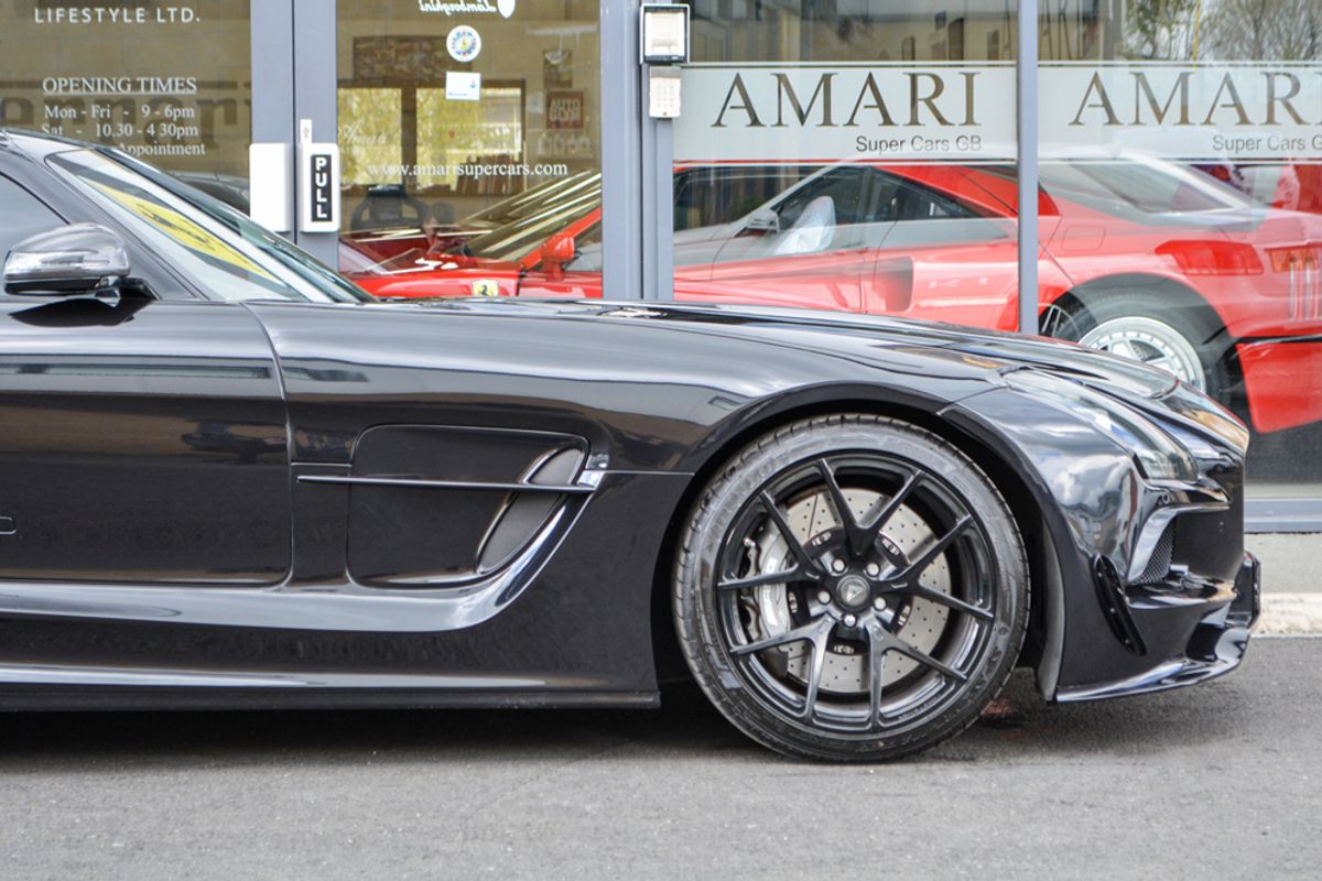 MERCEDES-BENZ SLS AMG COUPE SLS 63 Auto