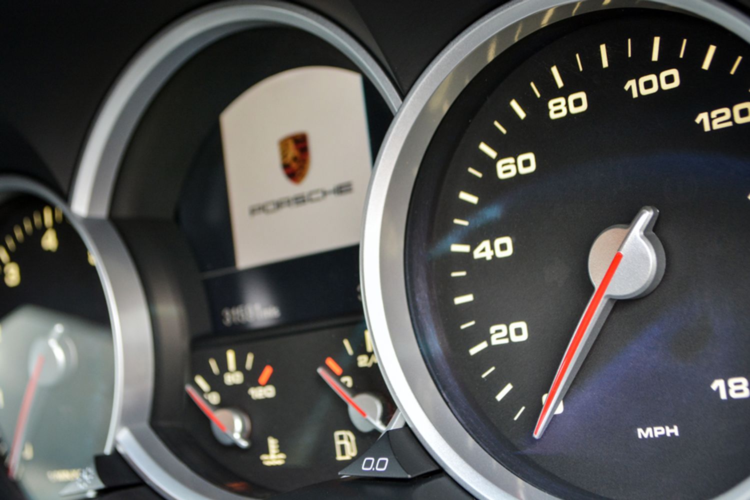 PORSCHE CAYENNE ESTATE Turbo Tiptronic S
