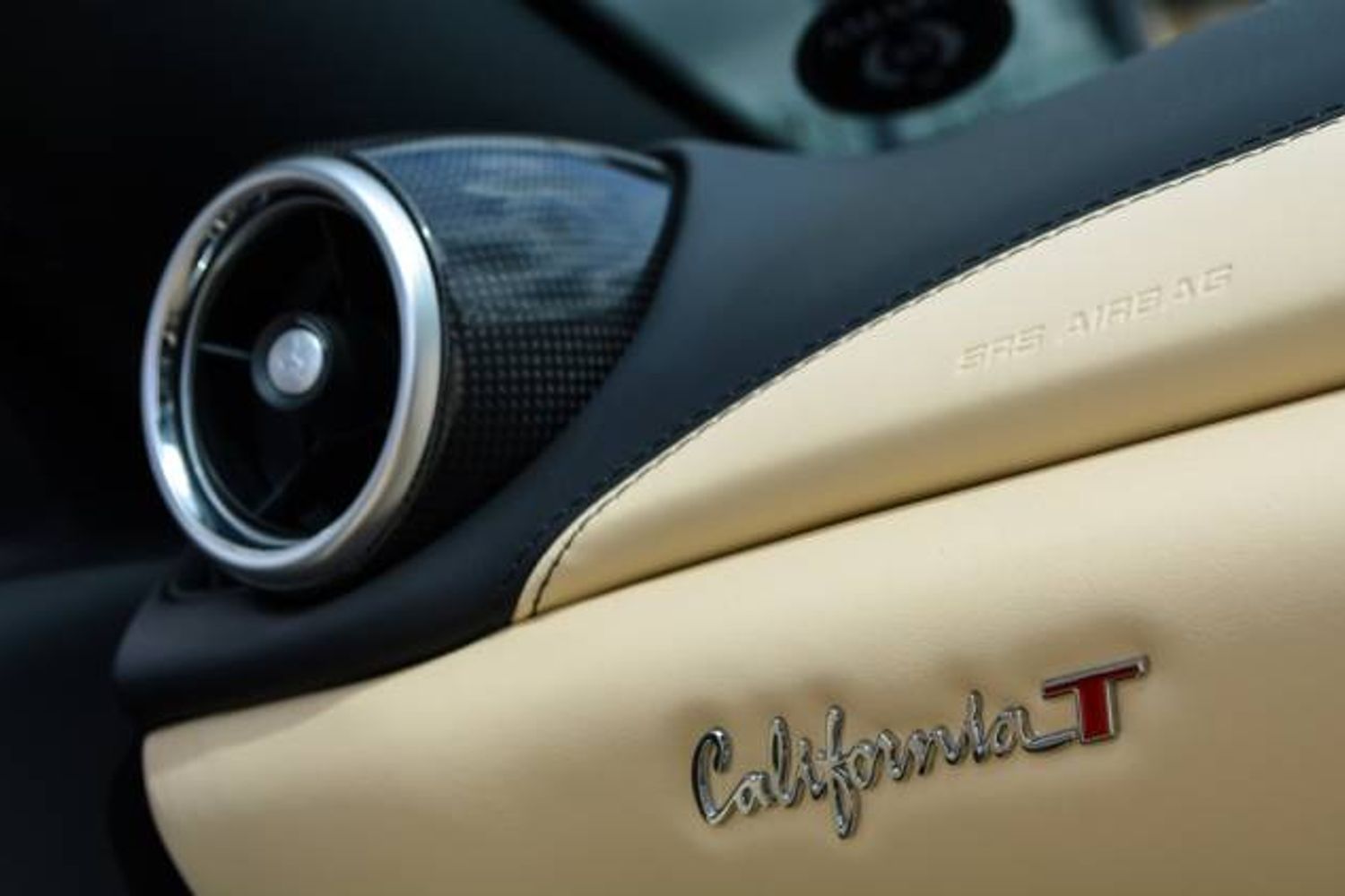 FERRARI CALIFORNIA California 3.9 T (Start/Stop)