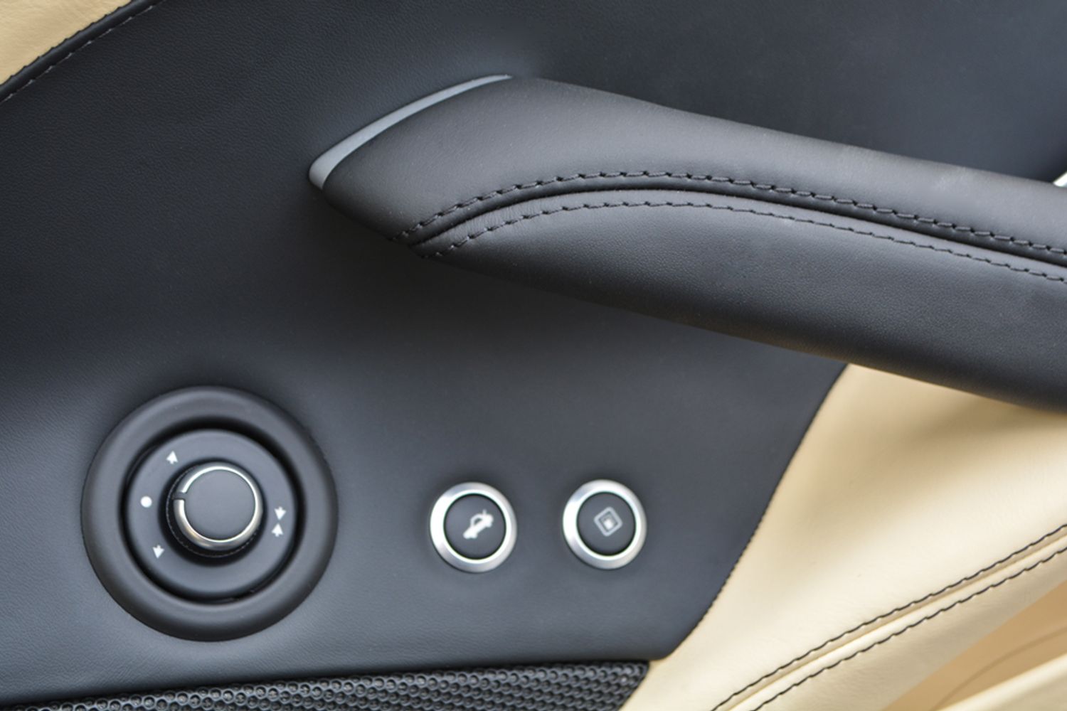 FERRARI CALIFORNIA California 3.9 T (Start/Stop)