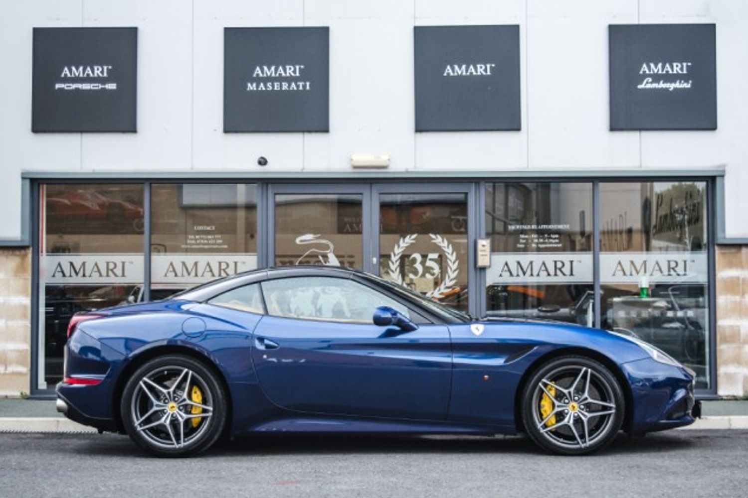 FERRARI CALIFORNIA CONVERTIBLE T Auto