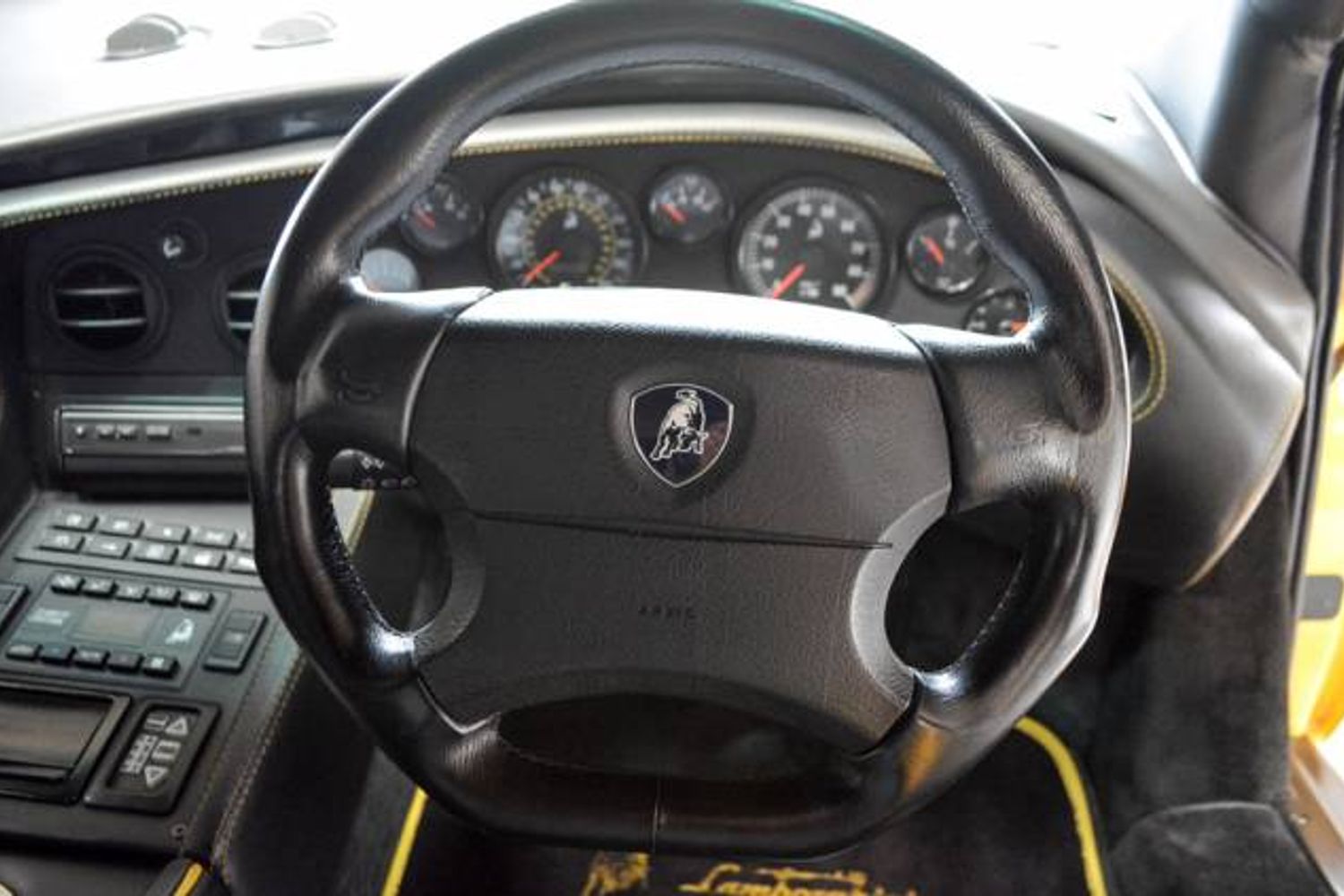 LAMBORGHINI DIABLO VT Roadster