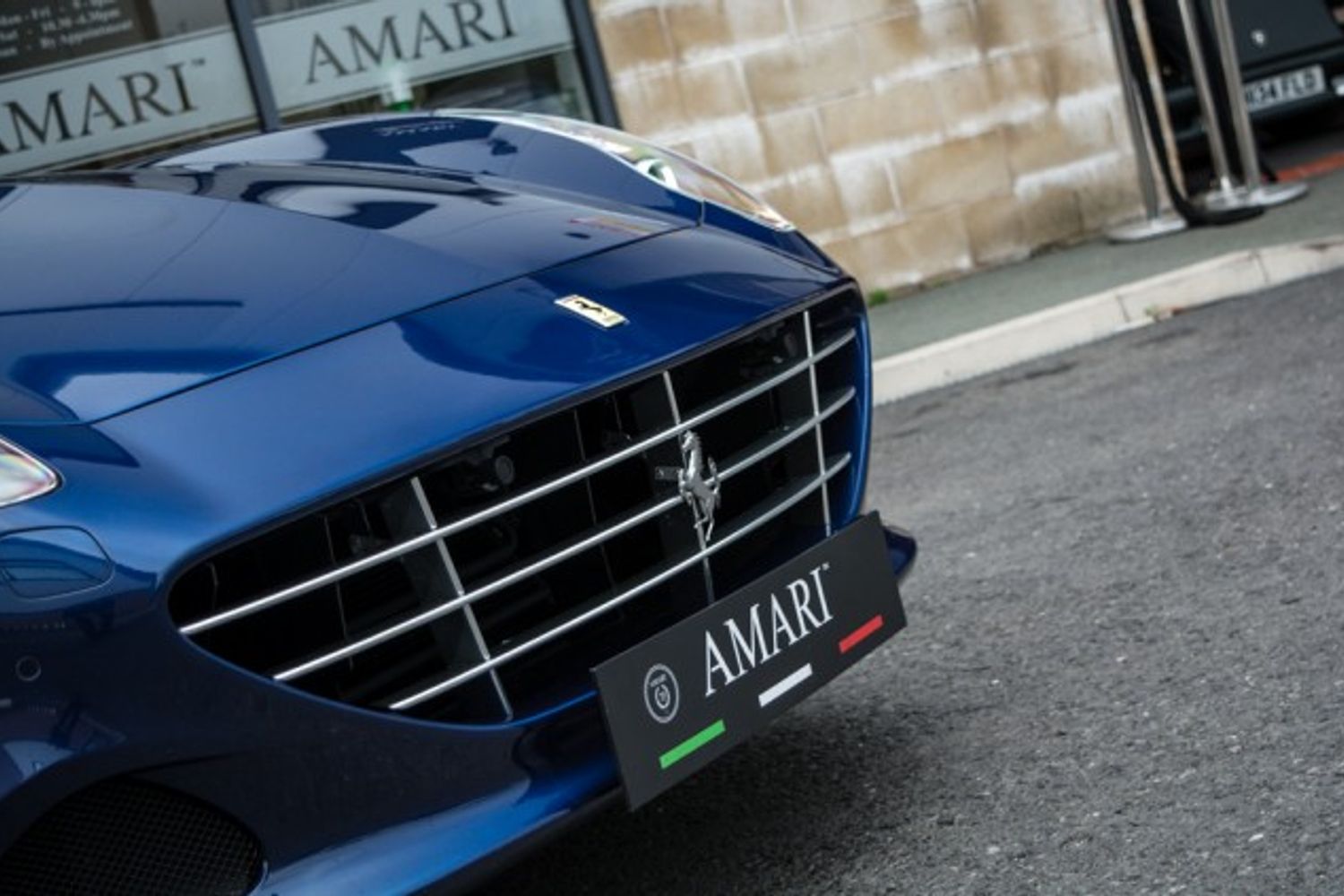 FERRARI CALIFORNIA CONVERTIBLE T Auto