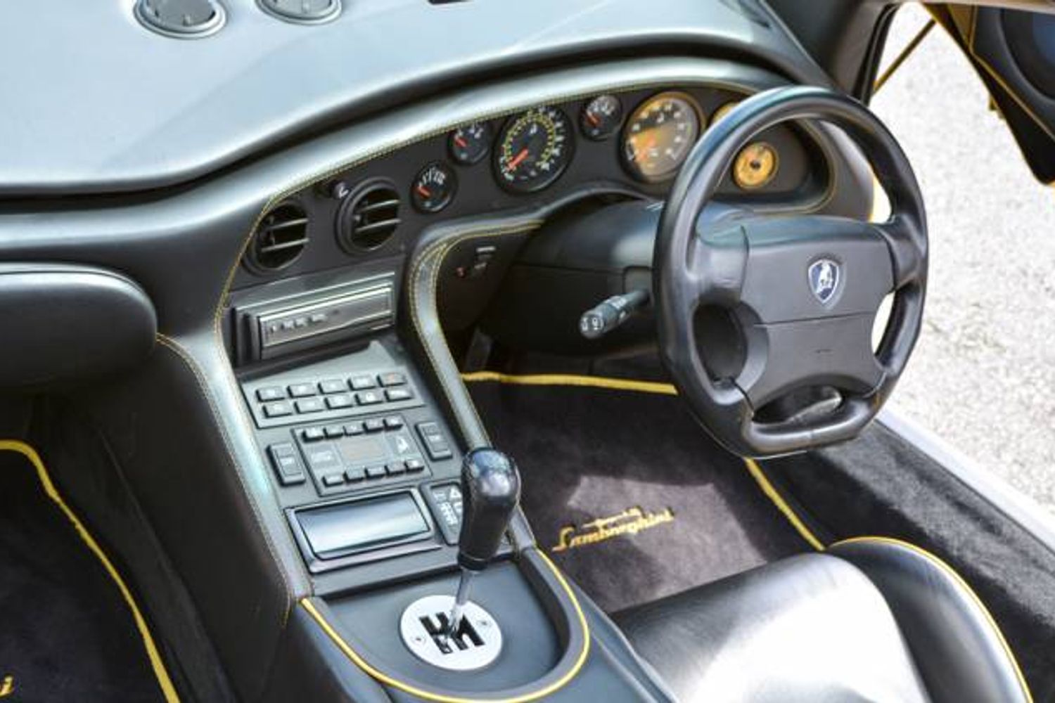LAMBORGHINI DIABLO VT Roadster