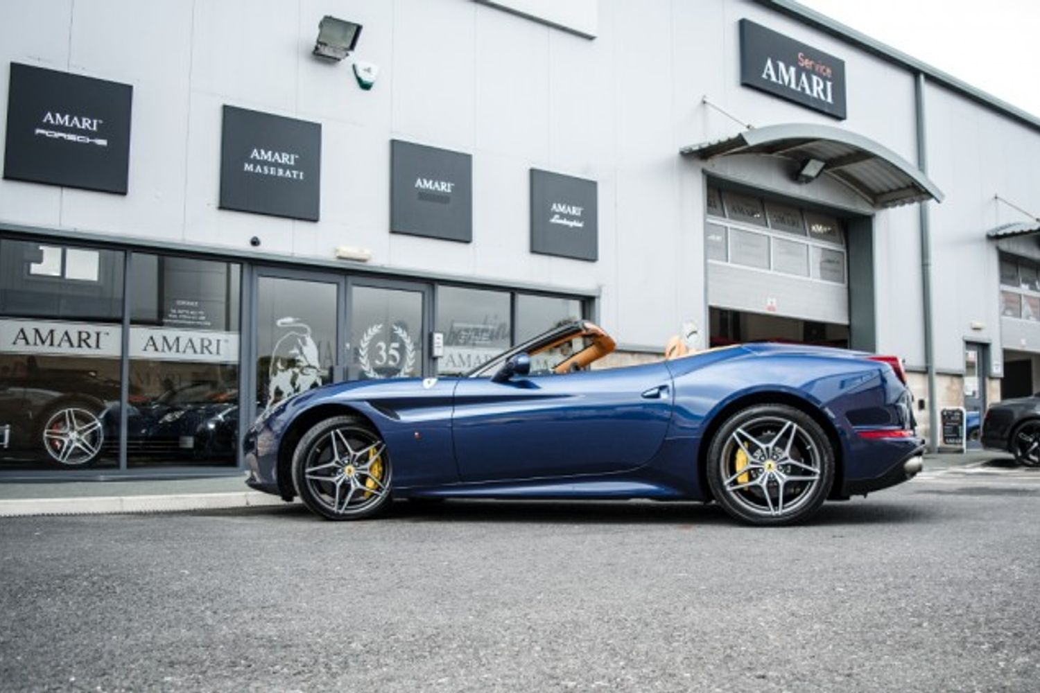 FERRARI CALIFORNIA CONVERTIBLE T Auto