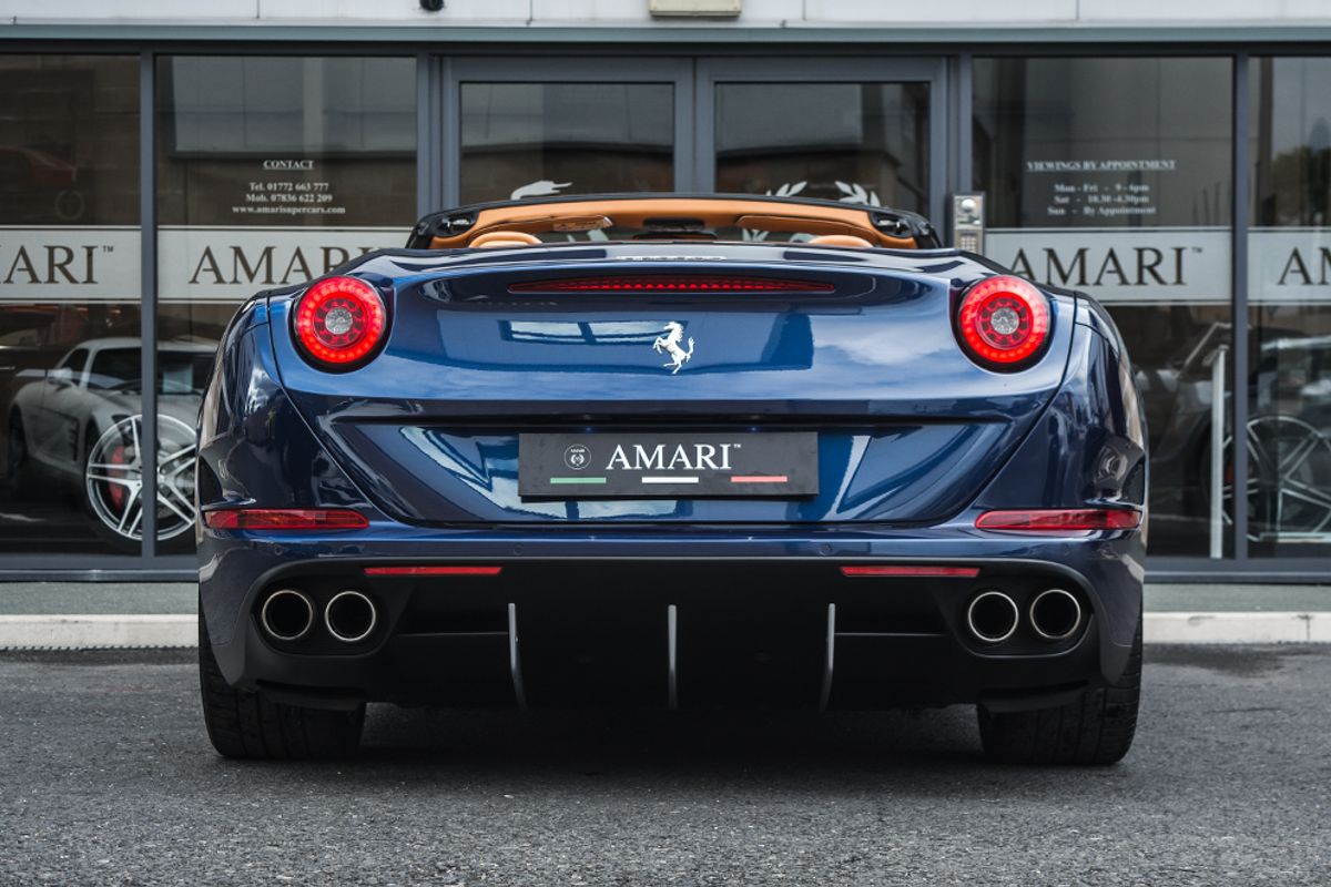 FERRARI CALIFORNIA CONVERTIBLE T Auto
