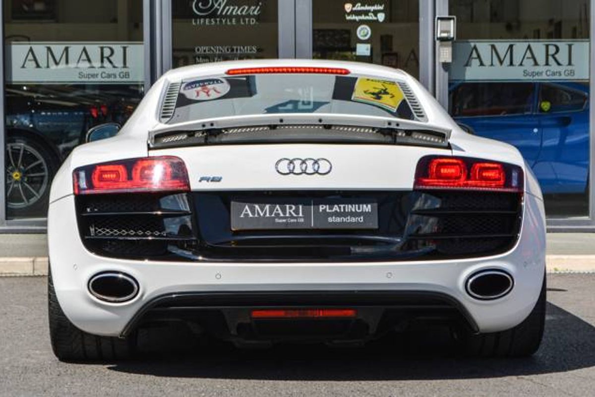 AUDI R8 COUPE 5.2 FSI Quattro R Tronic