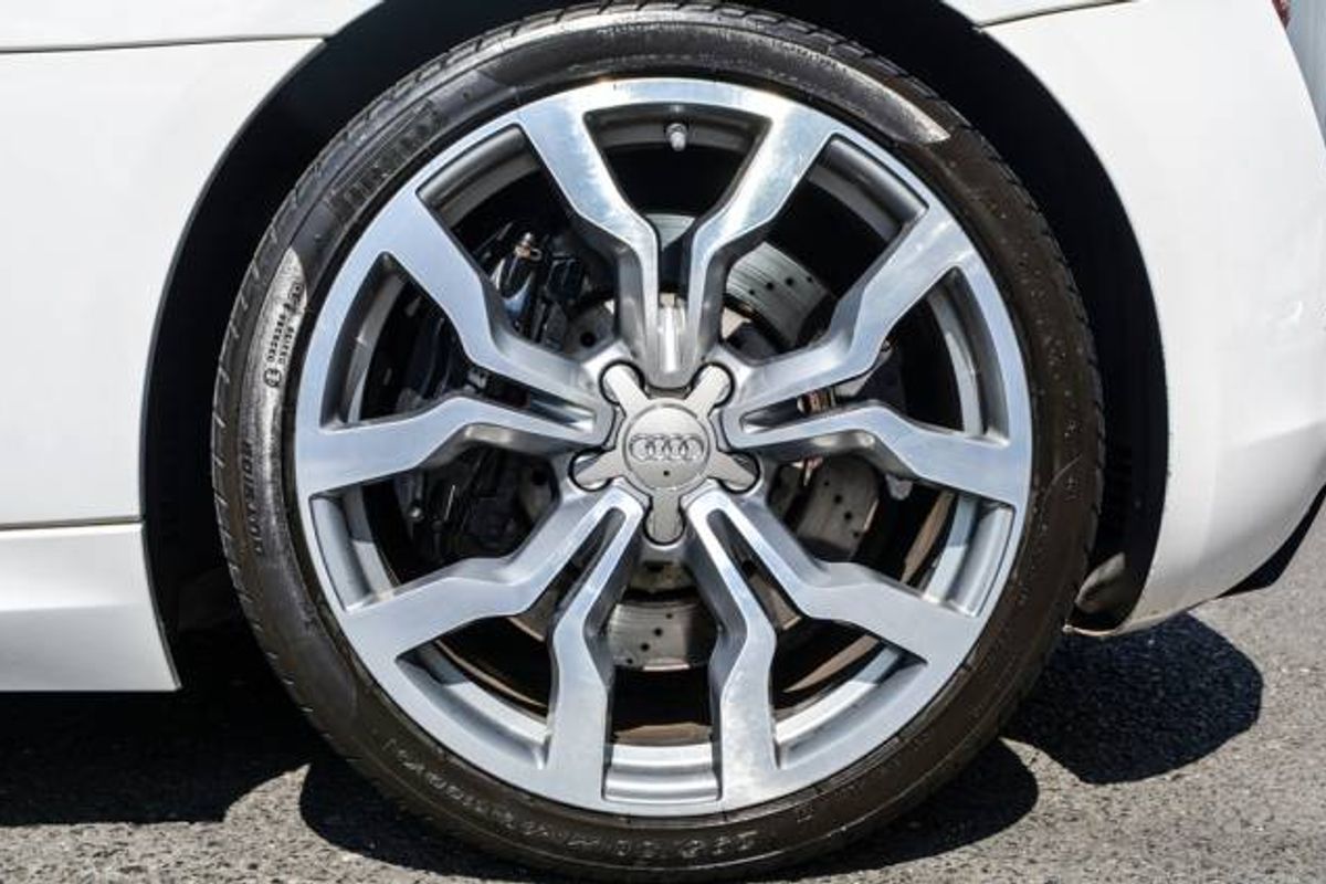 AUDI R8 COUPE 5.2 FSI Quattro R Tronic