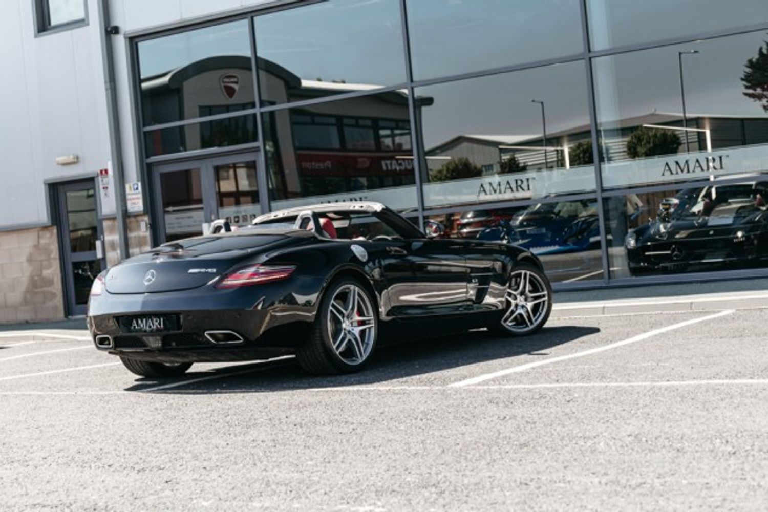 MERCEDES-BENZ SLS SLS 63 AMG Roadster Auto