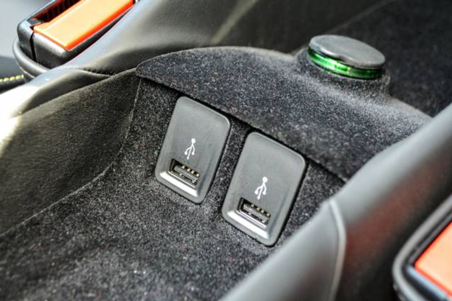 FERRARI 488 GTB Left Hand Drive