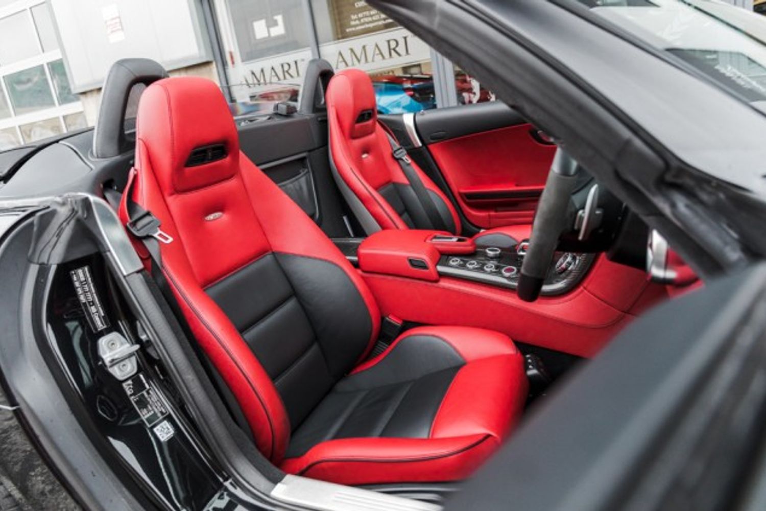 MERCEDES-BENZ SLS SLS 63 AMG Roadster Auto