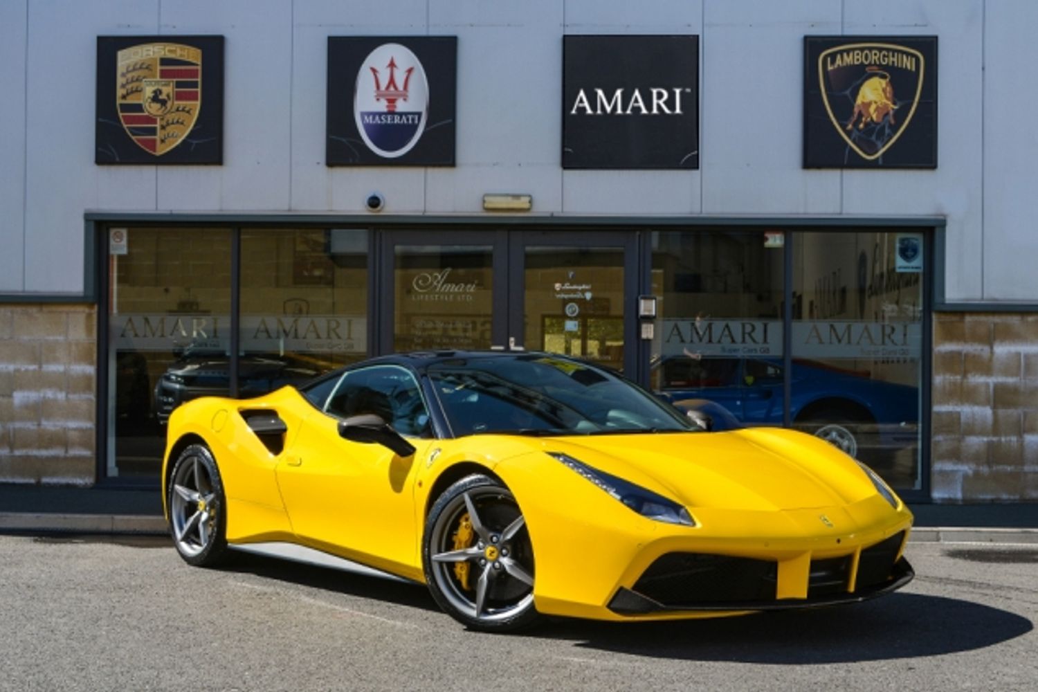 FERRARI 488 GTB Left Hand Drive