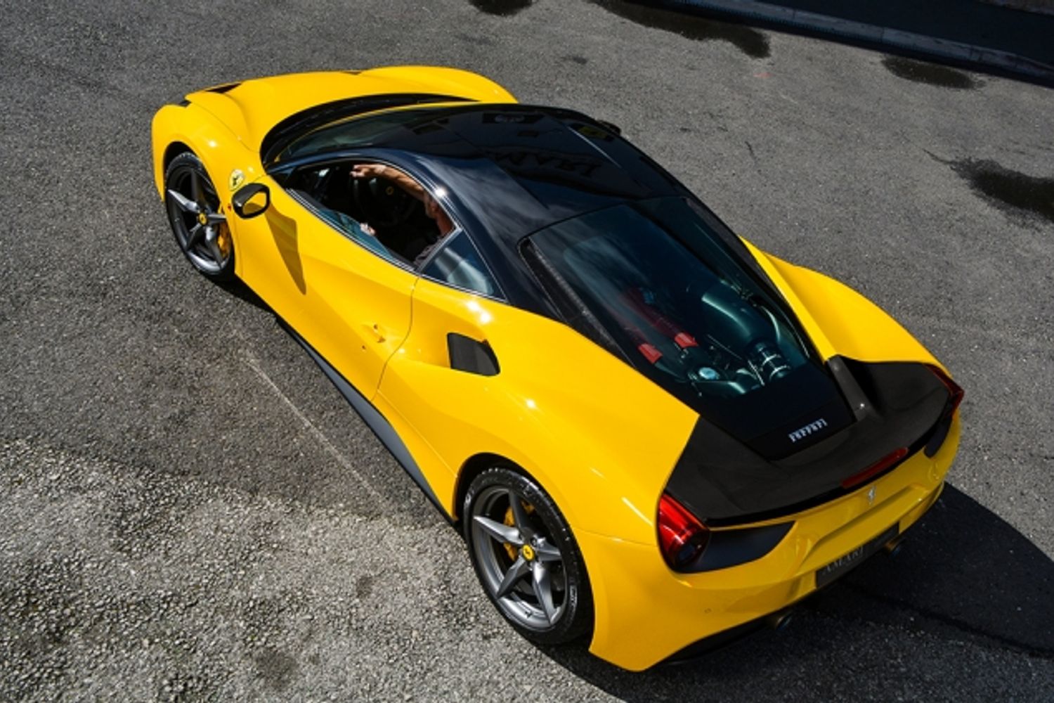 FERRARI 488 GTB Left Hand Drive