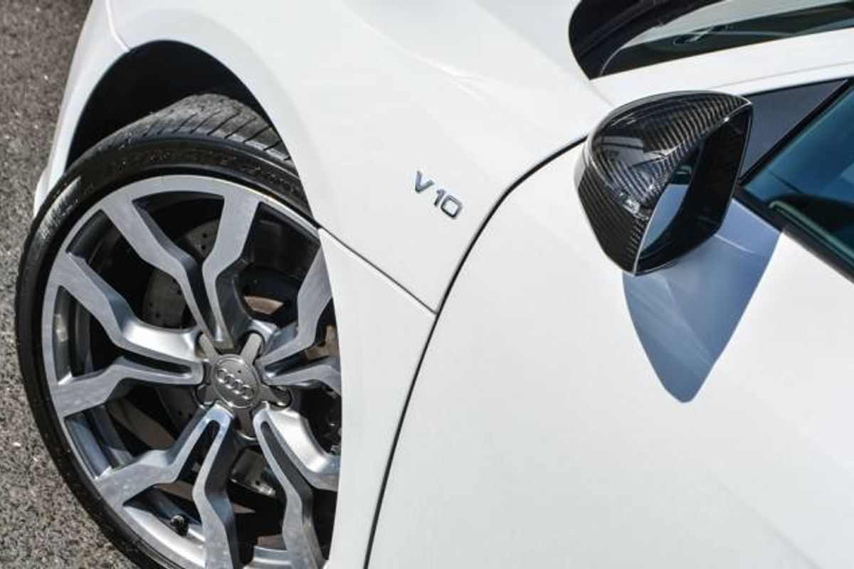 AUDI R8 COUPE 5.2 FSI Quattro R Tronic