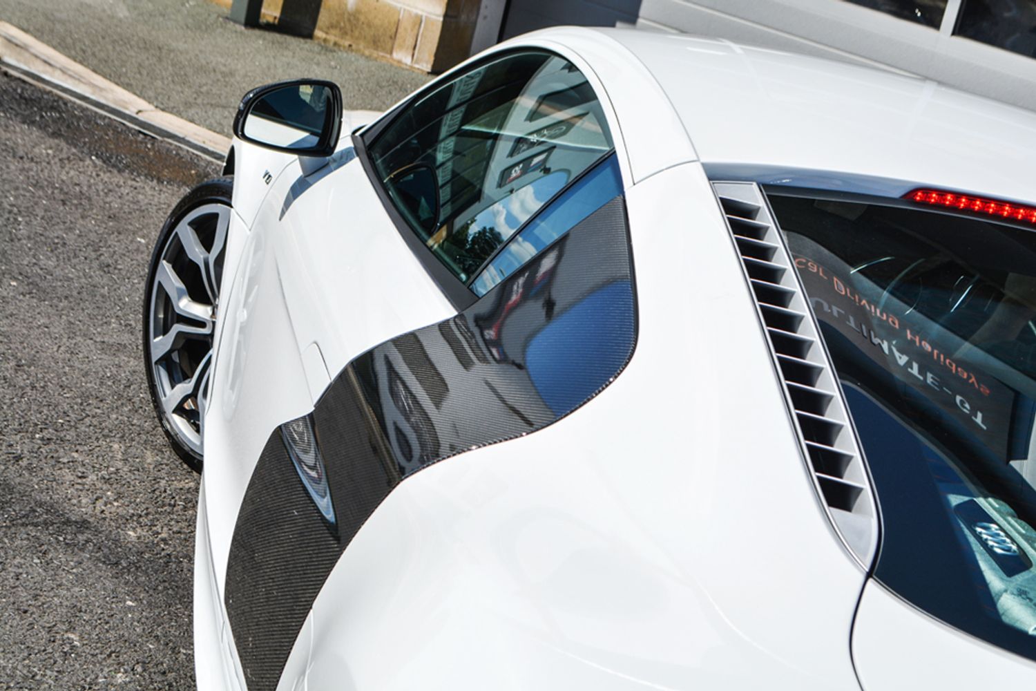 AUDI R8 COUPE 5.2 FSI Quattro R Tronic